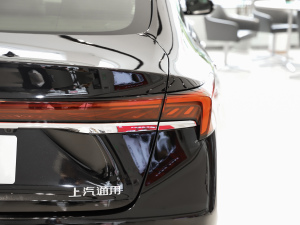 2025款28T 白金版 细节外观