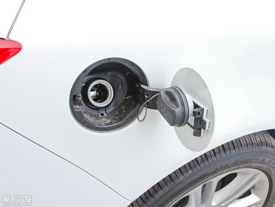 2012����� 2.4L SIDI�Ԅ���Ş��