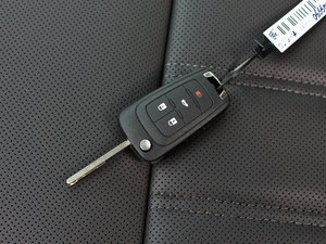 2012款2.4L SIDI自动旗舰版 车钥匙