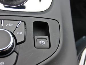 2012款2.4L SIDI自动旗舰版 中控区