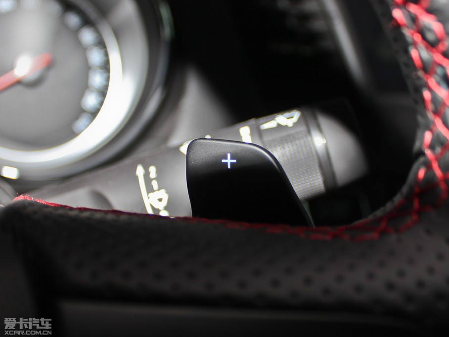 2012GS 2.0T (j)\(yn)(dng)