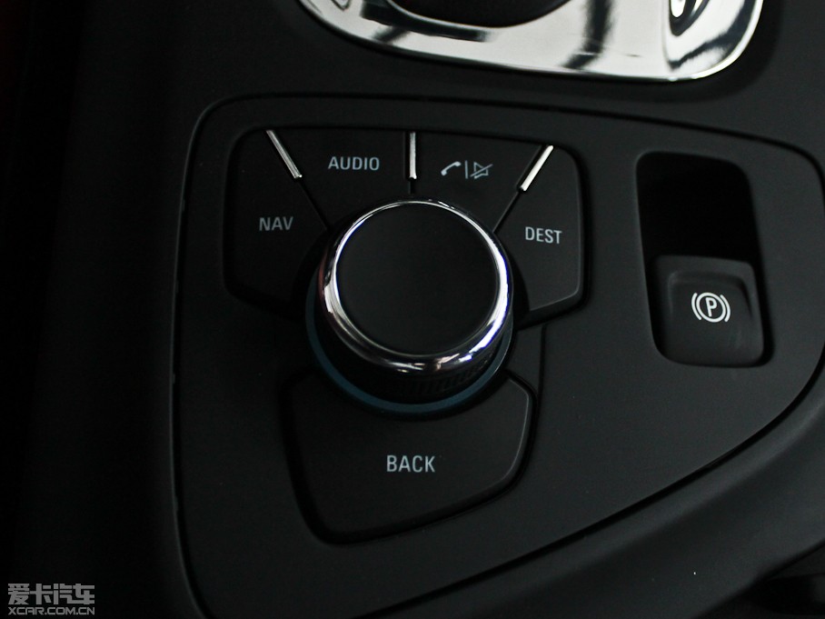 2012�����GS 2.0T �����\�Ӱ�