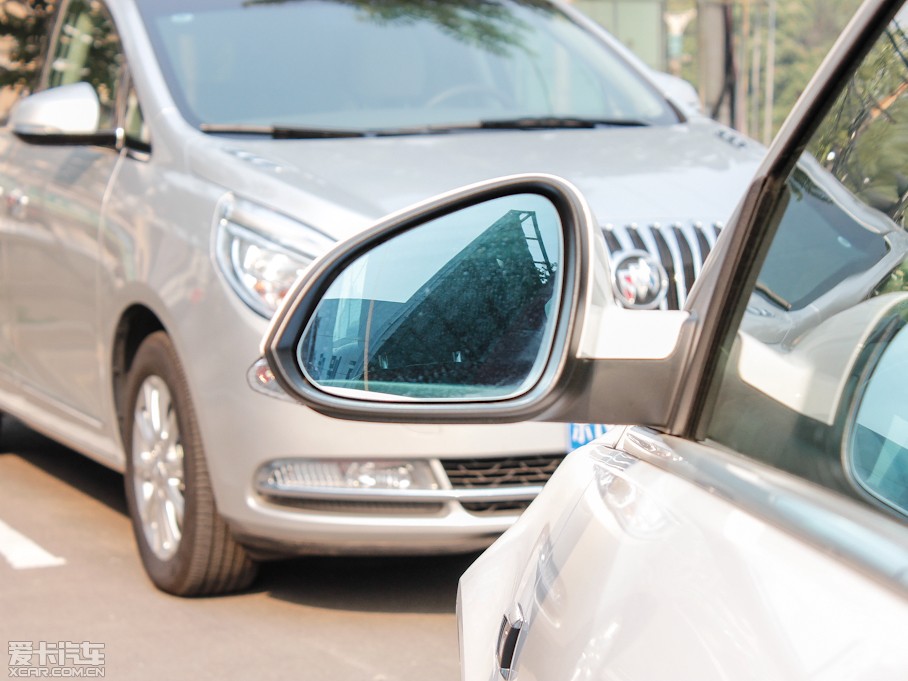 2012GS 2.0T (j)\(yn)(dng)