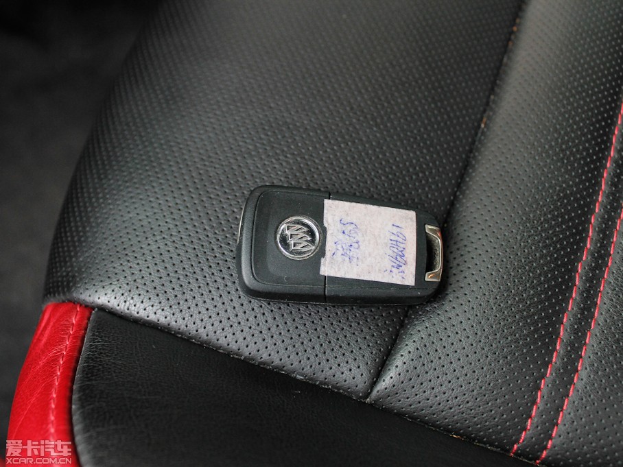 2012GS 2.0T (j)\(yn)(dng)