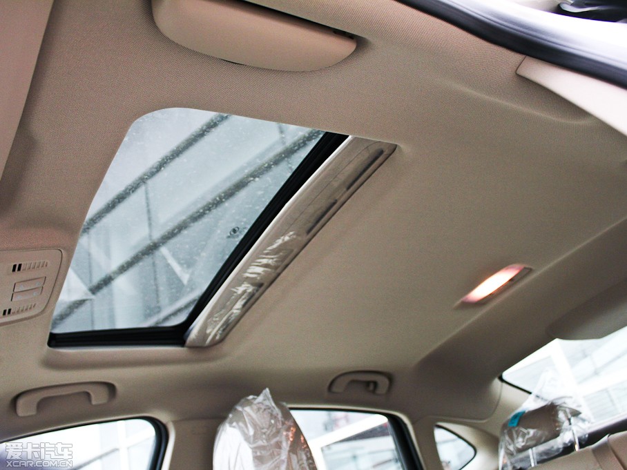 2012ӢGT 1.6L ք(dng)M(jn)ȡ