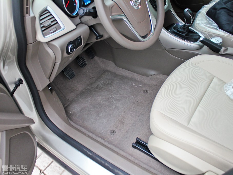 2012ӢGT 1.6L քM(jn)ȡ