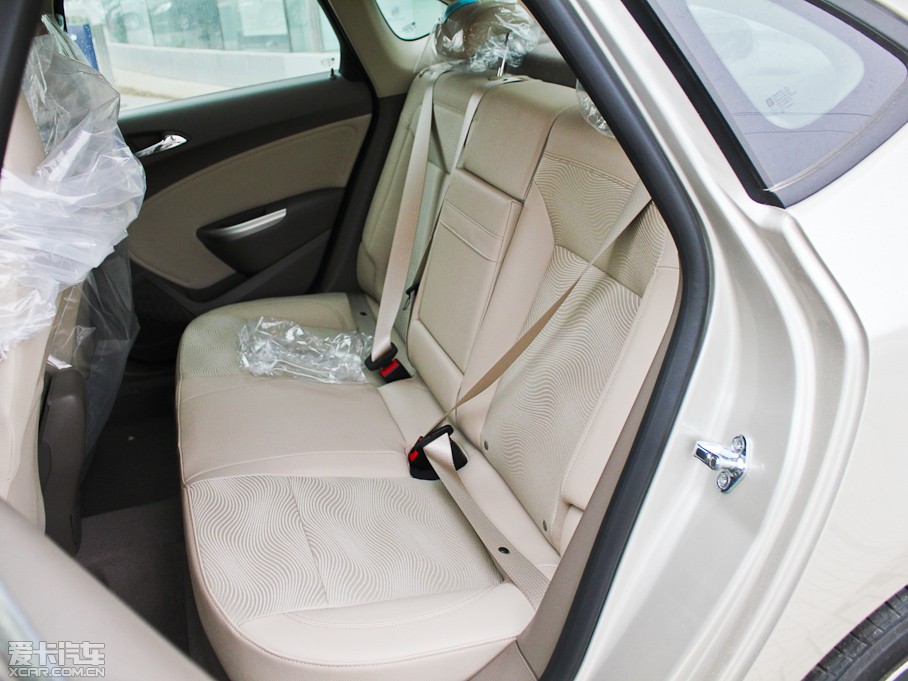 2012ӢGT 1.6L ք(dng)M(jn)ȡ