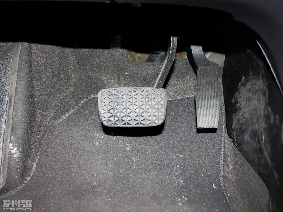 2012ӢGT 1.8L Ԅ(dng)r(sh)Ƥ