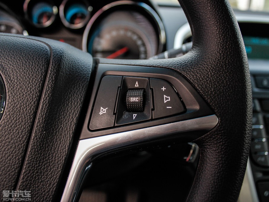 2012ӢGT 1.8L ԄӕrƤ