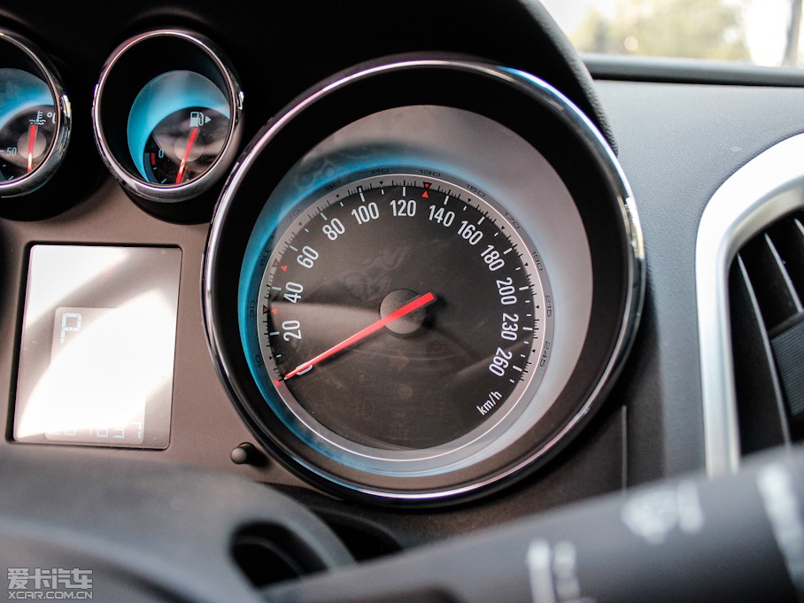 2012ӢGT 1.8L ԄӕrƤ