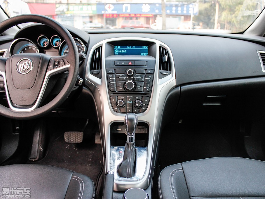 2012ӢGT 1.8L ԄӕrƤ