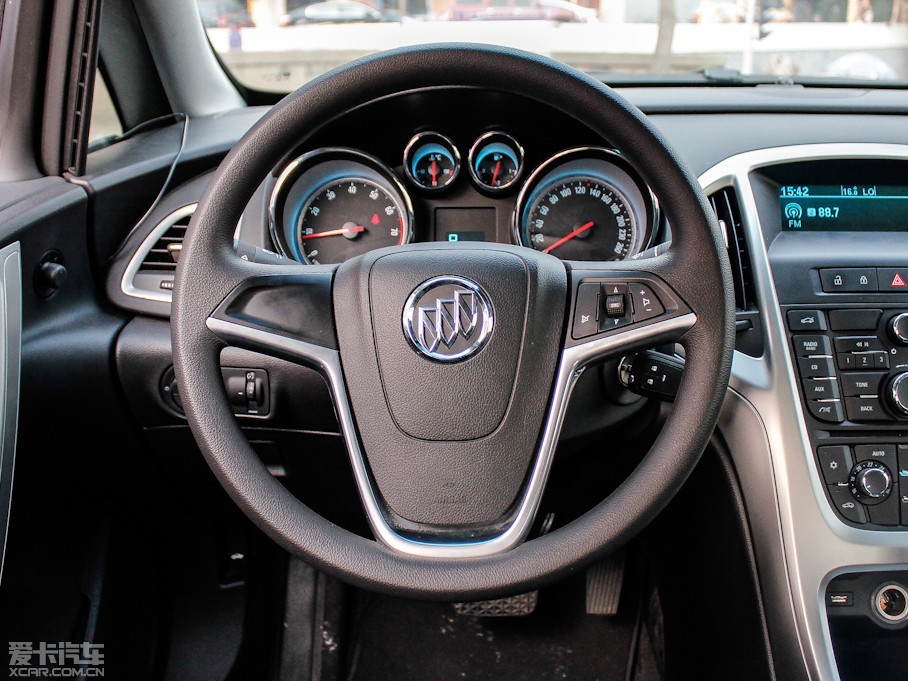 2012ӢGT 1.8L ԄӕrƤ