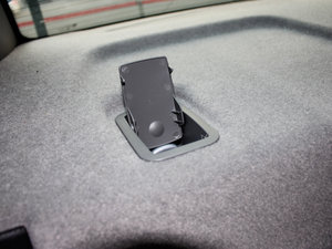 20121.8L Ԅ(dng)r(sh)Ƥ g