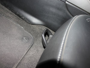 20121.8L Ԅ(dng)r(sh)Ƥ g