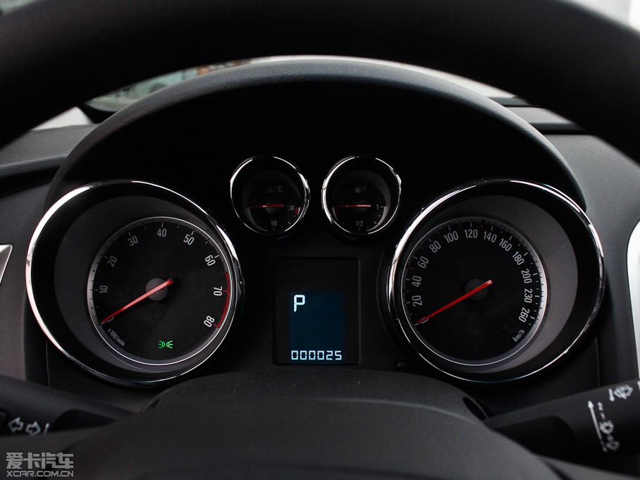 2012��Ӣ��XT 1.6L �Ԅ�(d��ng)�r(sh��)�а�