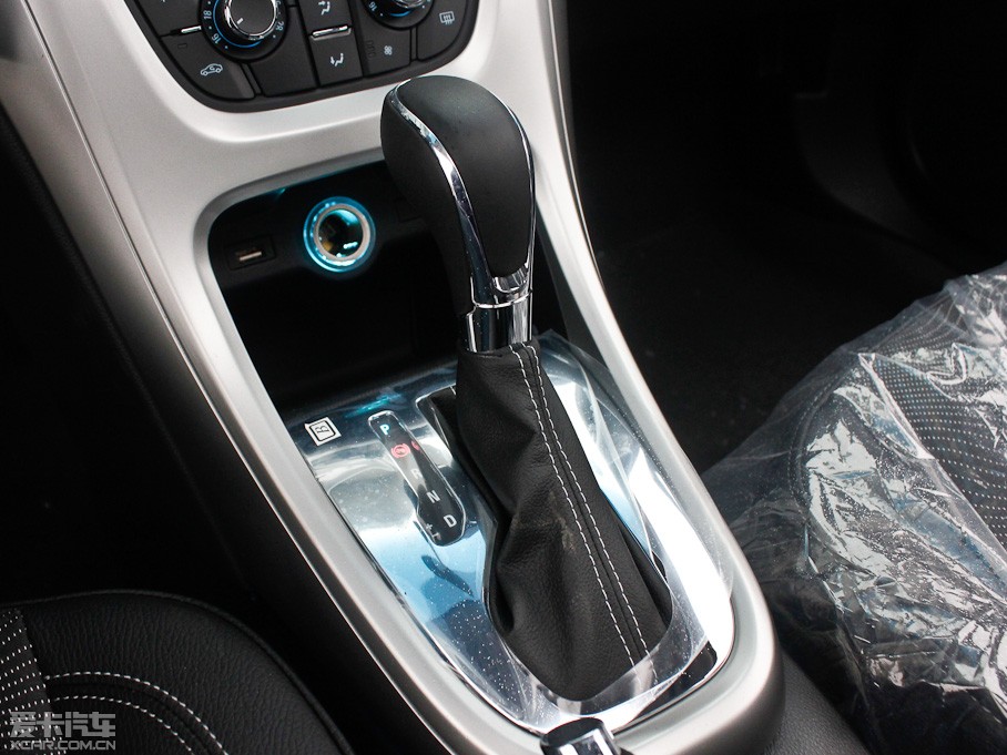 2012��Ӣ��XT 1.6L �Ԅӕr�а�