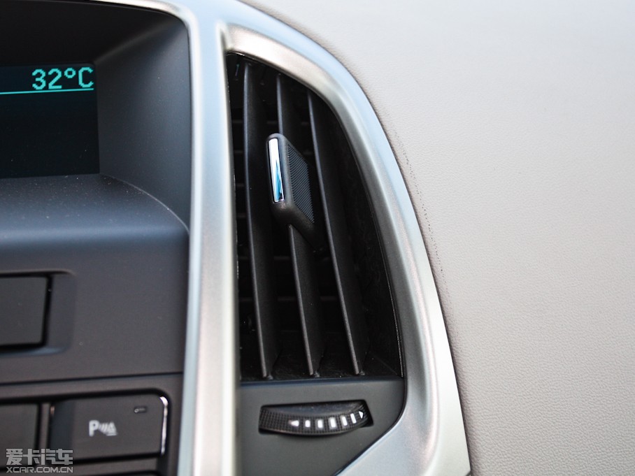 2012��Ӣ��XT 1.6L �ք��M(j��n)ȡ��