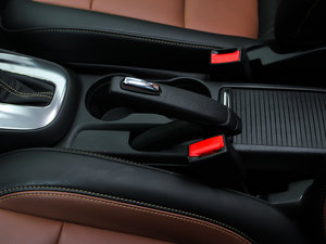 20131.4T Ԅ(dng)I(lng)Ȱ v܇(ch)Ƅ(dng)