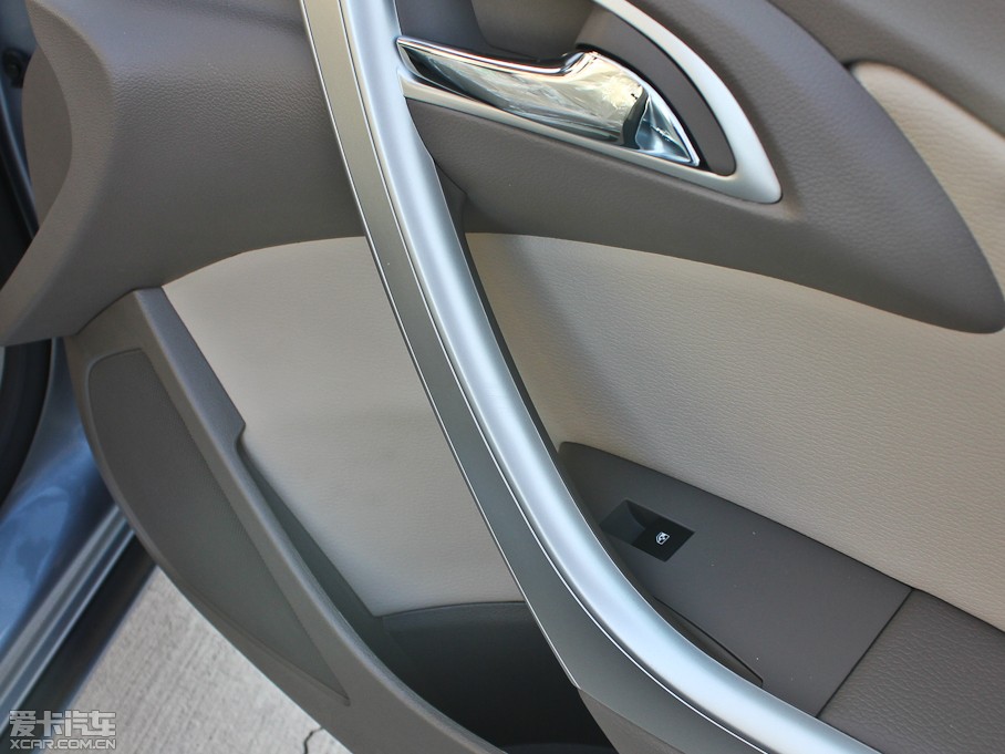 2013ӢGT 1.6L ք(dng)M(jn)ȡ