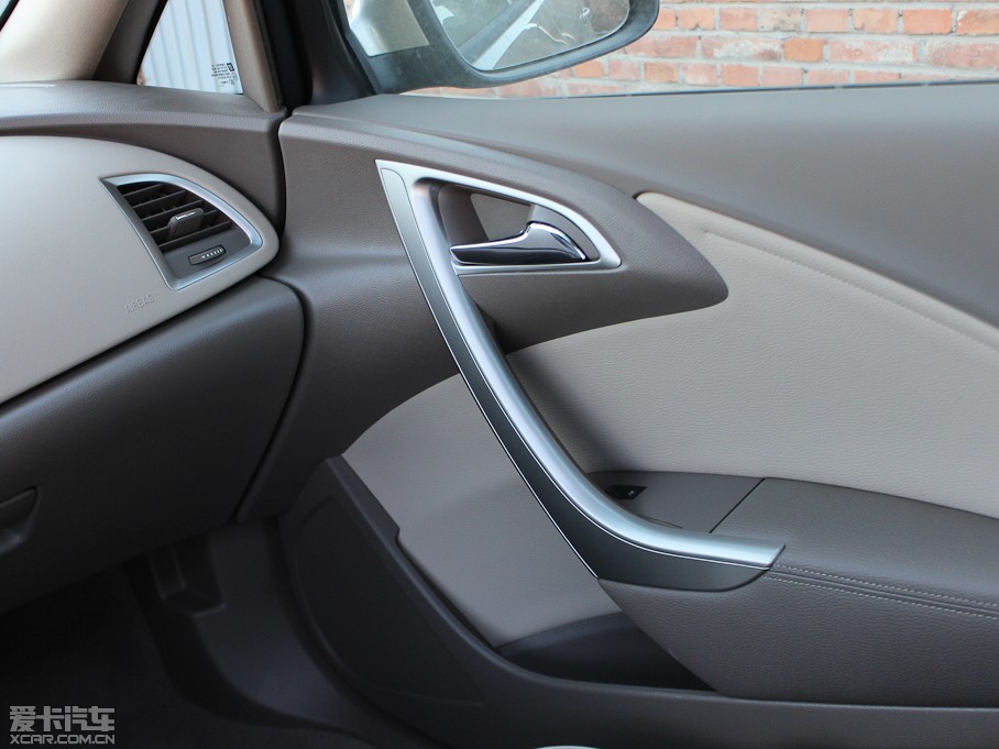 2013ӢGT 1.6L Ԅ(dng)r(sh)