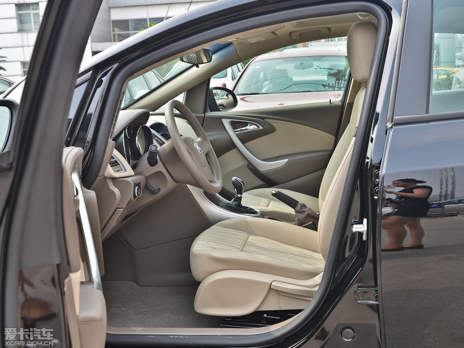 2013ӢGT 1.6L ք(dng)m