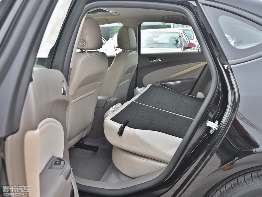 2013ӢGT 1.6L ք(dng)m