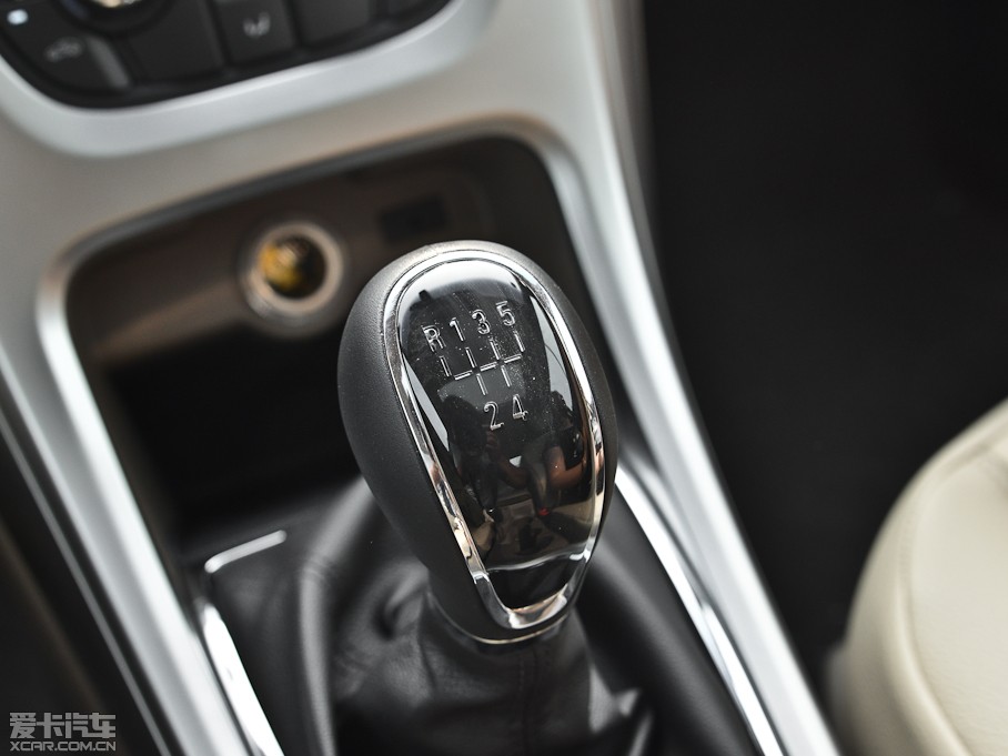 2013ӢGT 1.6L ք(dng)m