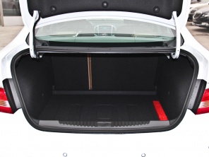 上海通用別克2013款英朗GT