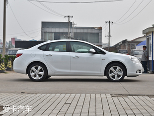 上汽通用别克2013款英朗GT