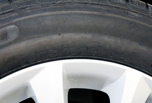 20131.8L Ԅӕr ݆̥ߴ