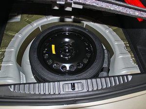 2013款1.6L 自动时尚型 其它