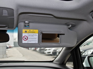 2013款1.8L 自动时尚型 空间座椅