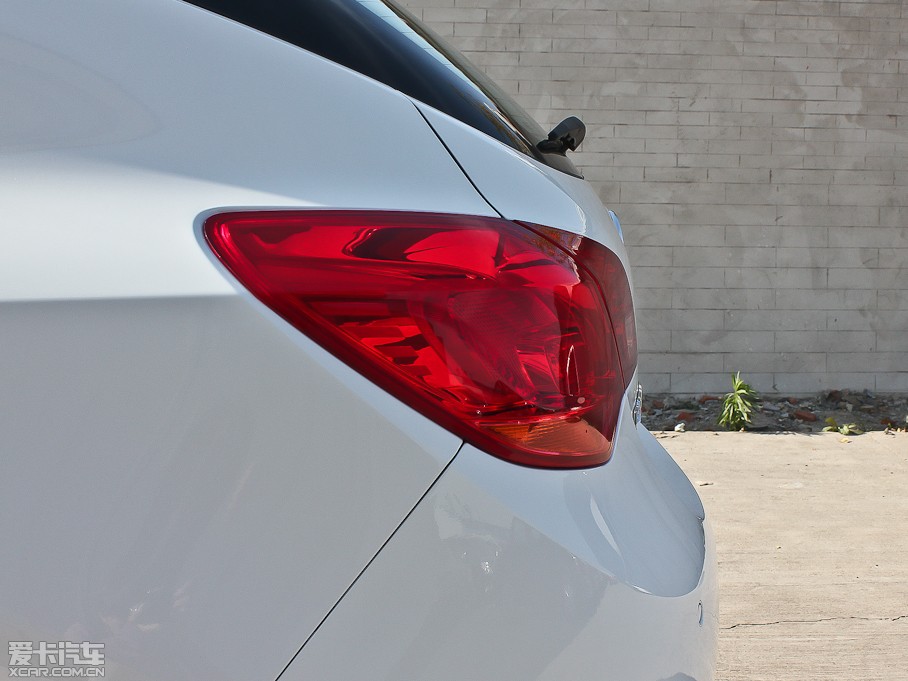 2013ӢXT 1.6L Ԅ(dng)r(sh)а