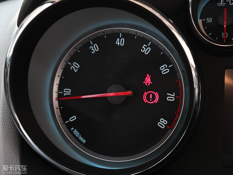 2013ӢXT 1.6L Ԅӕrа