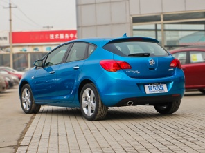 上海通用別克2013款英朗XT