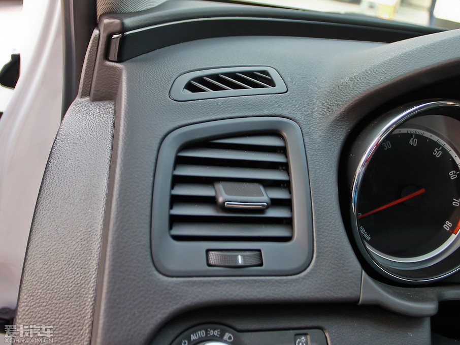 2013GS 2.0T v\(yn)(dng)