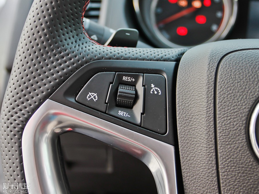 2013GS 2.0T v\(yn)(dng)