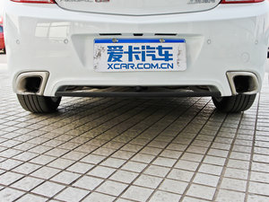 2013款2.0T 纵情运动版 排气管