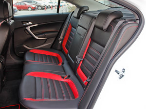 2013款2.0T 纵情运动版 后排座椅