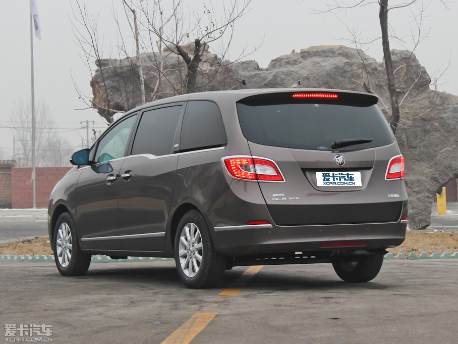 2013eGL8 ES 3.0L GTŰ