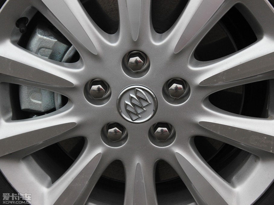 2013eGL8 ES 3.0L GTŰ