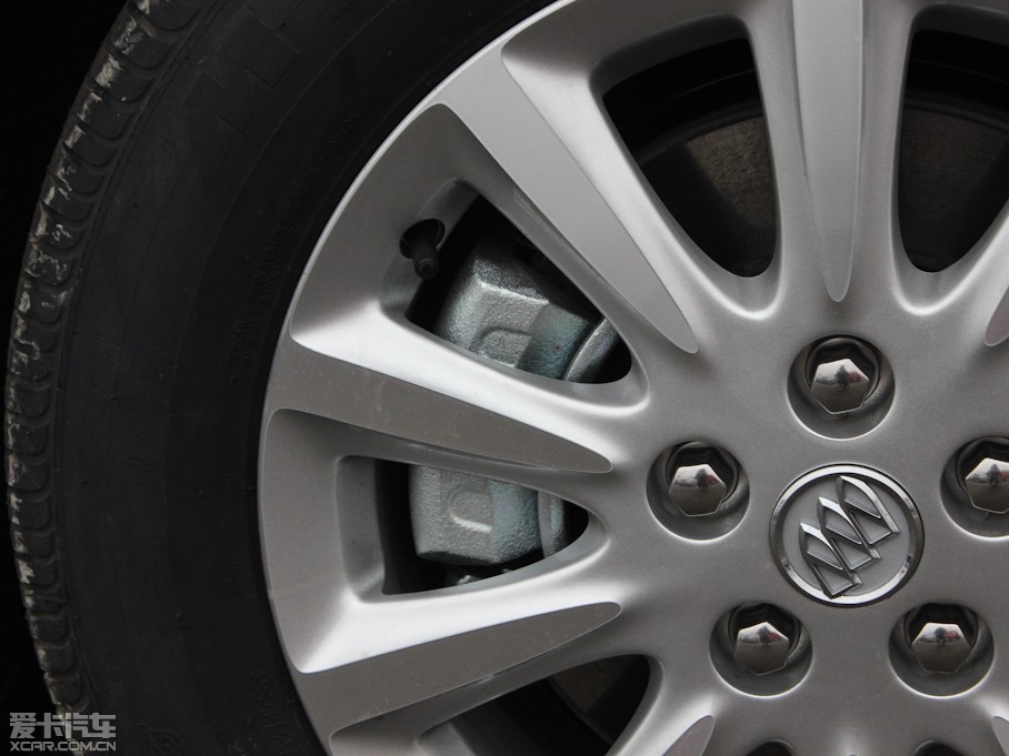 2013eGL8 ES 3.0L GTŰ