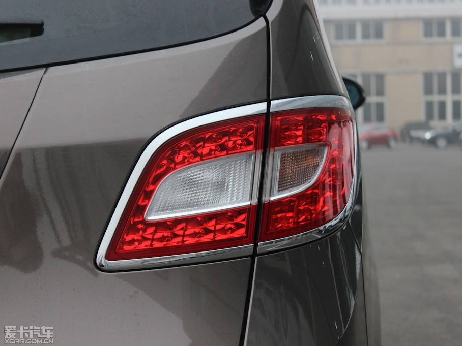 2013eGL8 ES 3.0L GTŰ