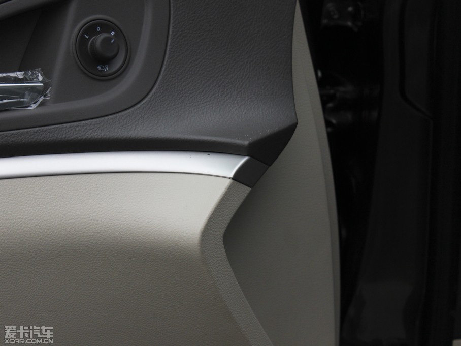 2013eGL8 ES 3.0L GTŰ