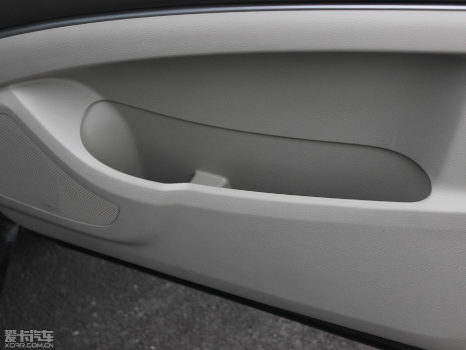 2013eGL8 ES 3.0L GTŰ