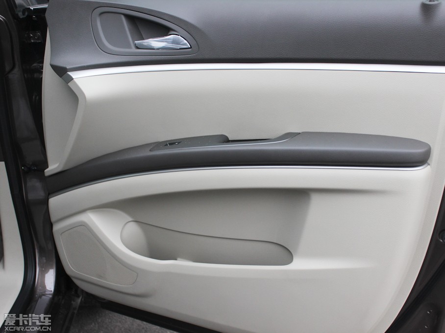 2013eGL8 ES 3.0L GTŰ