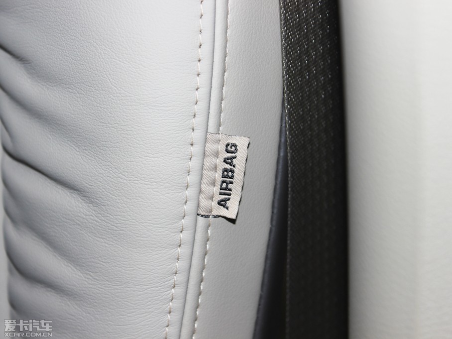 2013eGL8 ES 3.0L GTŰ