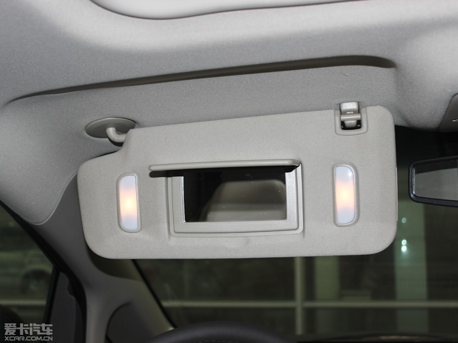 2013eGL8 ES 3.0L GTŰ