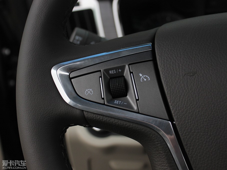 2013eGL8 ES 3.0L GTŰ