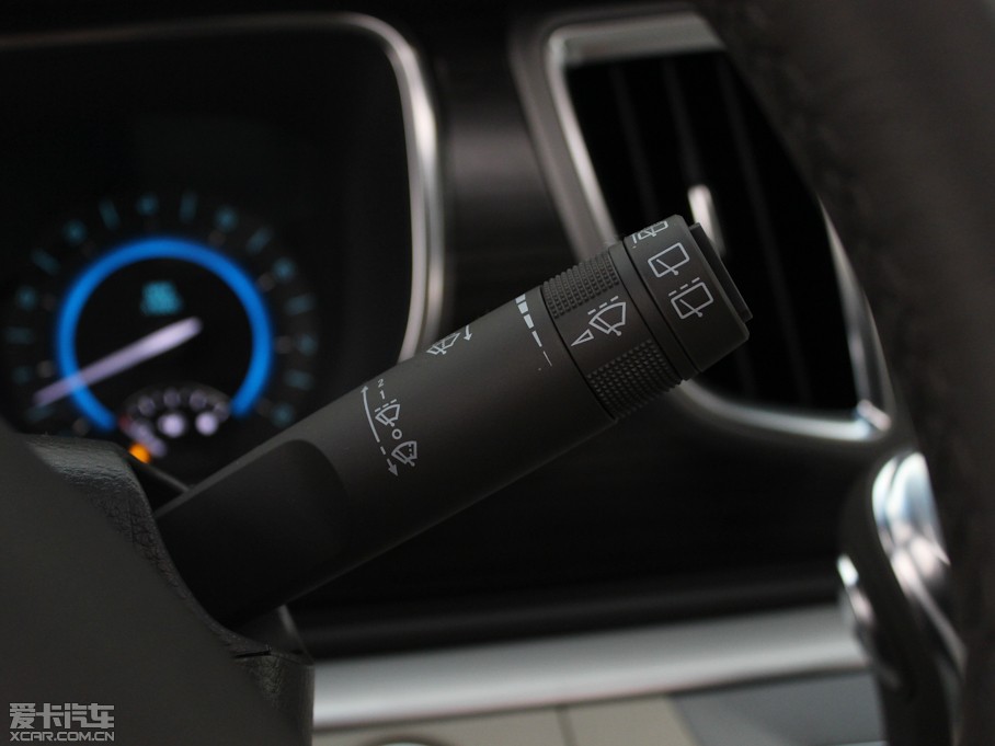 2013eGL8 ES 3.0L GTŰ